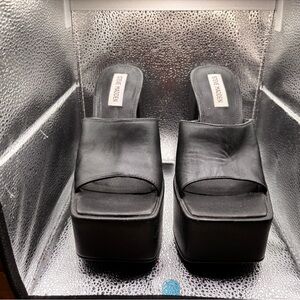 Steve Madden Black Platform Mules size 7.5